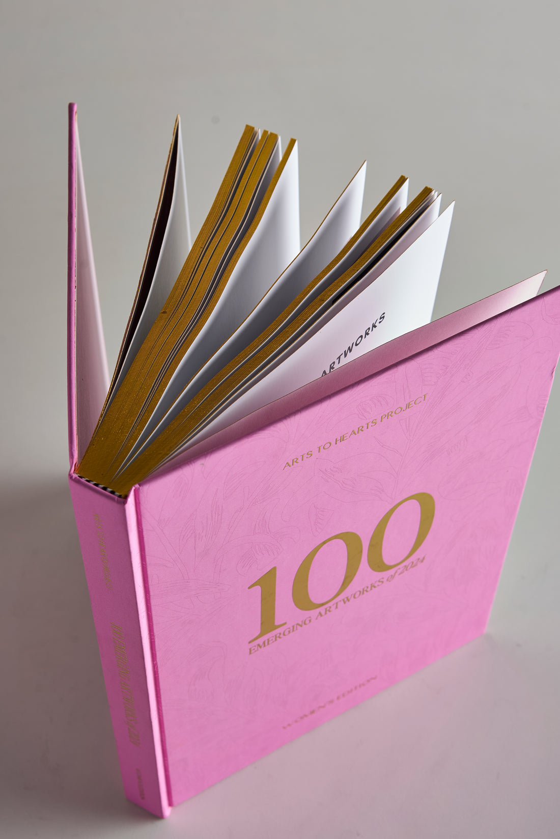 100 Emerging Artworks: 2024 Women's Edition [Premium Collectible Edition, Gold Foiled Hard Cover Book]