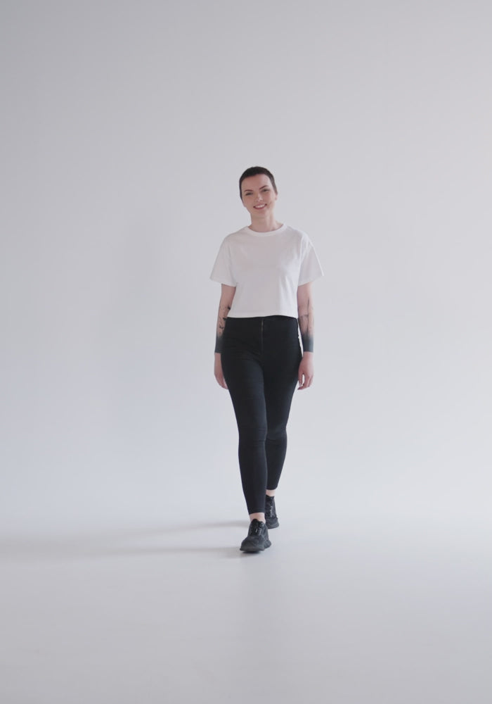 Champion Crop Top.mp4